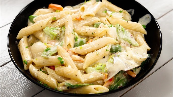White Sauce Pasta
